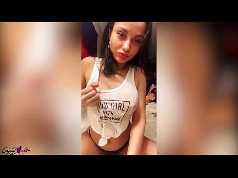 ❤️ Dona bonica tetona treu el seu cony i acaricia les seves enormes pits amb una samarreta mullada ❤ Súper sexe al porno ca.sfera-uslug39.ru ❤